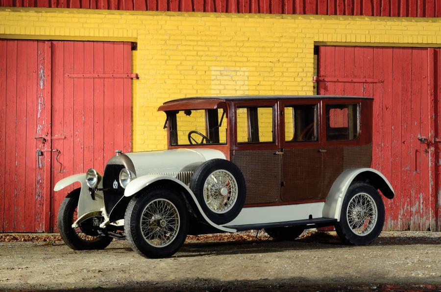  Hotchkiss AM Saloon 1923 года  (фото 1 из 11)